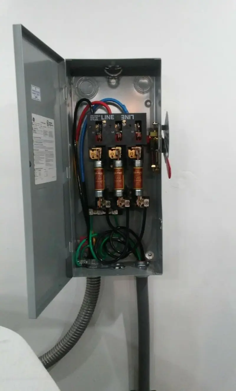 Three-phase disconnect switch installed for Smoke Detector Installation in Homewood